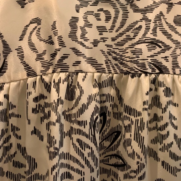 Yves Venet vintage 80s patterned silky flowy mockneck blouse - Picture 4 of 9